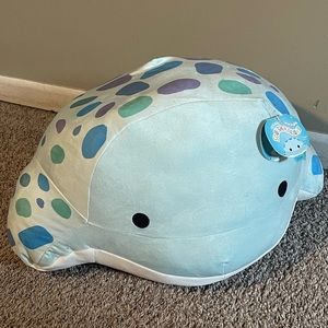 NWT Maggie Stackable Squishmallow